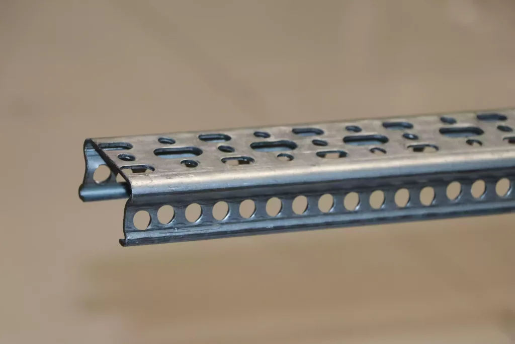 سی چنل چیست؟